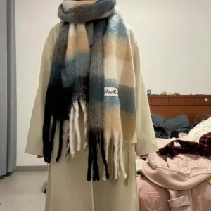 Color Block Scarf AC Circle Knitted Warmth Polyester Twill Autumn Winter Fashionable Large Plaid Scarf Shawl for All Seasons